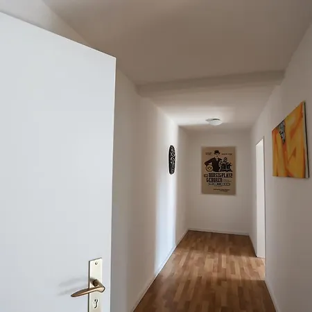 Moderne In Historischem Bvb-grundungshaus 9 Dortmund