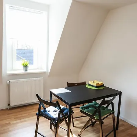 Apartment Moderne In Historischem Bvb-grundungshaus 9